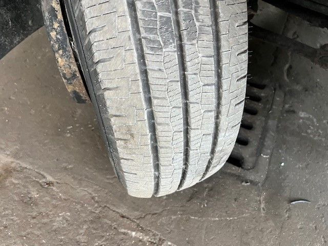 Pritsche Transporter Iveco ML 75 E Pritsche mit Atlas Ladekran 60.1: das Bild 22