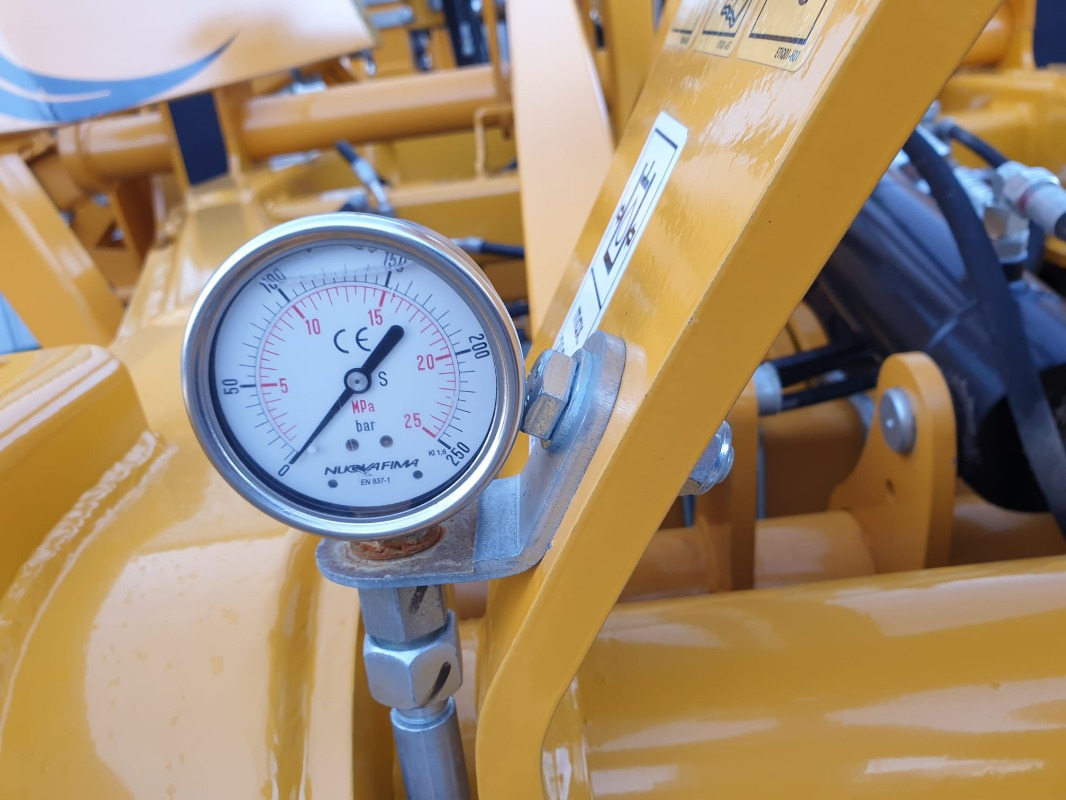 Agrisem MAXIMULCH - Grubber: das Bild 5 Agrisem MAXIMULCH - Grubber: das Bild 5