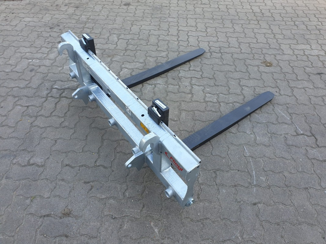 Fliegl Staplergabel Freisicht - Gabel: das Bild 2 Fliegl Staplergabel Freisicht - Gabel: das Bild 2