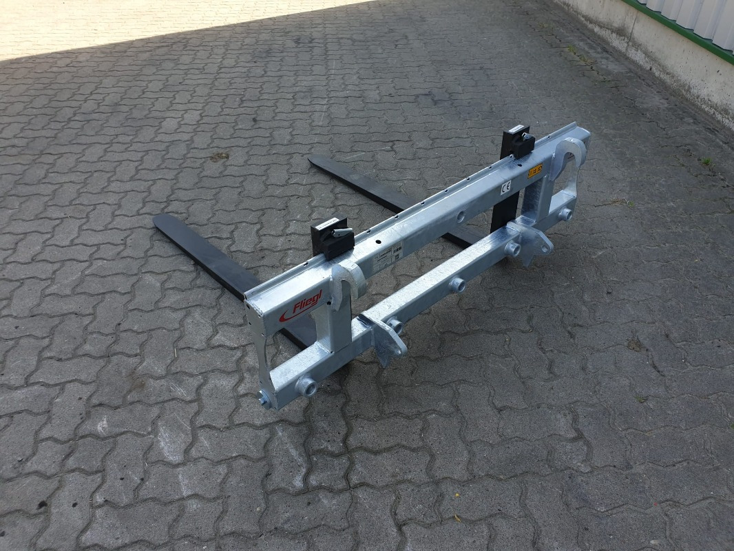 Fliegl Staplergabel Freisicht - Gabel: das Bild 3 Fliegl Staplergabel Freisicht - Gabel: das Bild 3