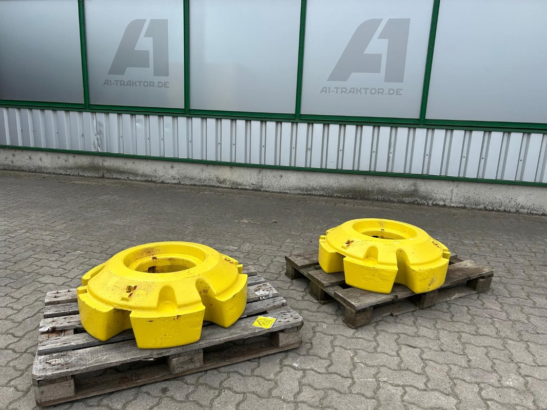 John Deere 620 kg innenliegend - Reifen für Landmaschine: das Bild 1 John Deere 620 kg innenliegend - Reifen für Landmaschine: das Bild 1