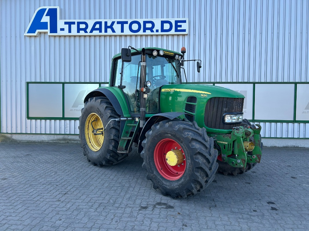 John Deere 7430 PREMIUM - Traktor: das Bild 5 John Deere 7430 PREMIUM - Traktor: das Bild 5