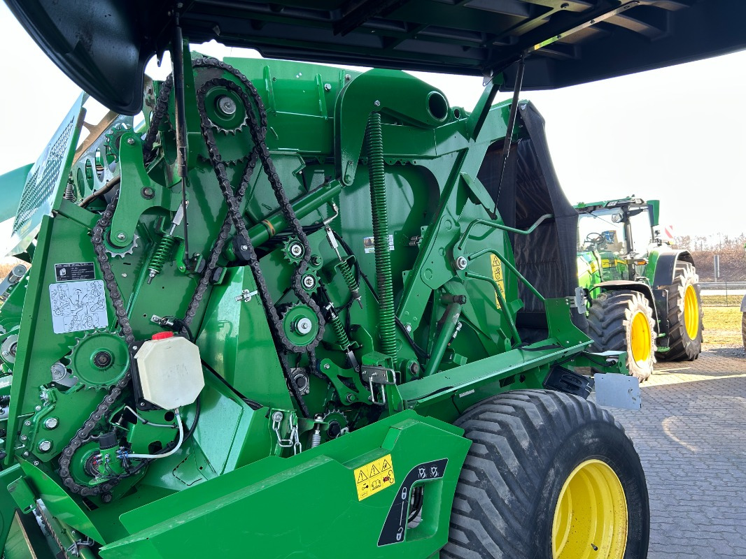John Deere 960 Premium - Ballenwickelgerät: das Bild 2 John Deere 960 Premium - Ballenwickelgerät: das Bild 2