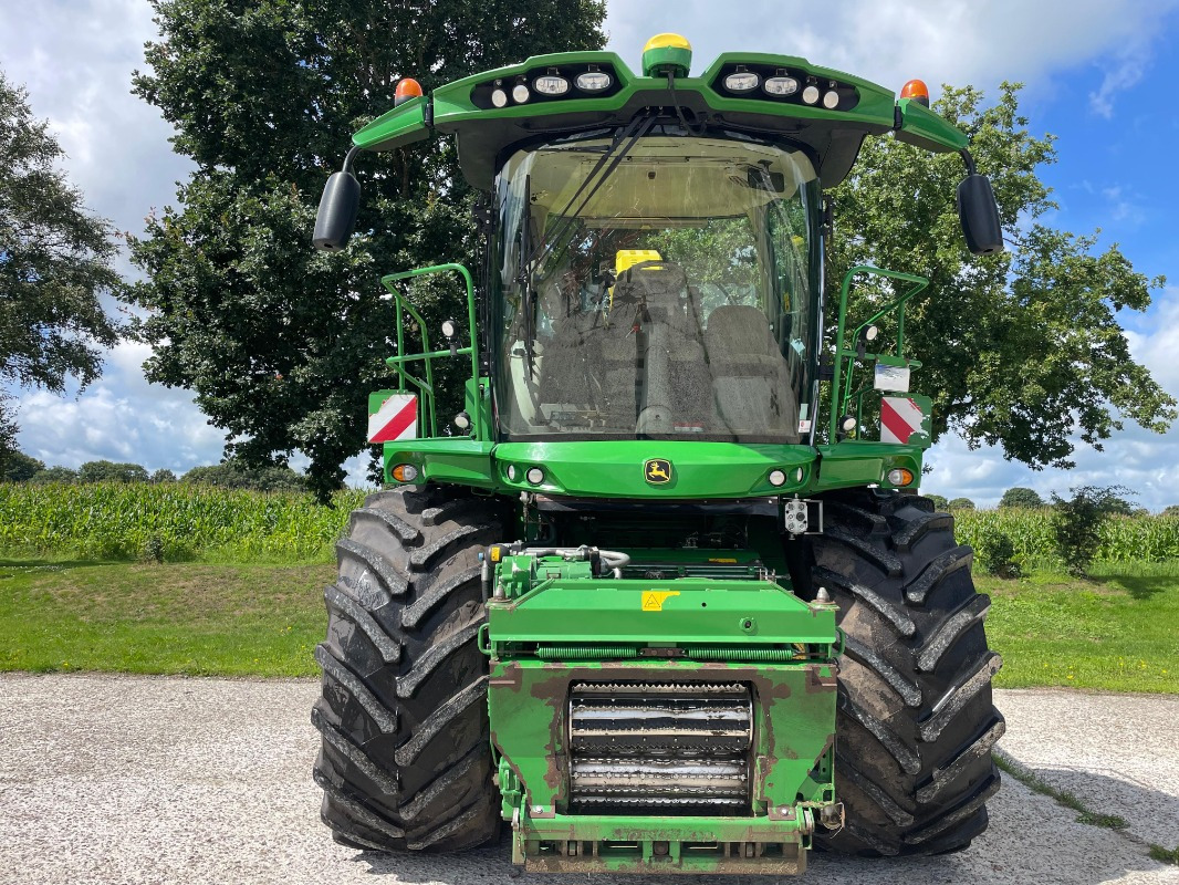 John Deere 9600i - Erntemaschine: das Bild 5 John Deere 9600i - Erntemaschine: das Bild 5