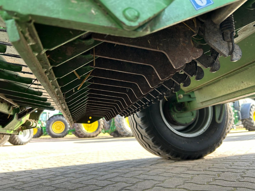 Ballenwickelgerät Krone Comprima V 180 XC: das Bild 9