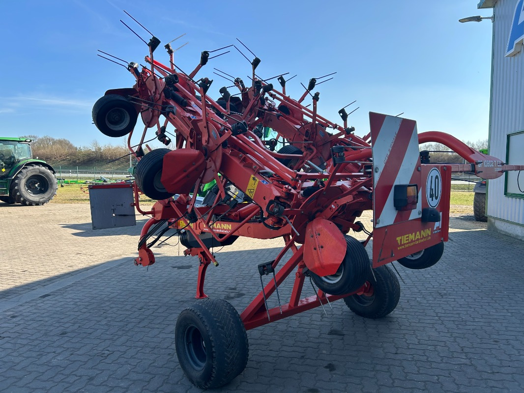 Kuhn GF 10802 T-G II - Heuwender/ Wenderechen: das Bild 4 Kuhn GF 10802 T-G II - Heuwender/ Wenderechen: das Bild 4