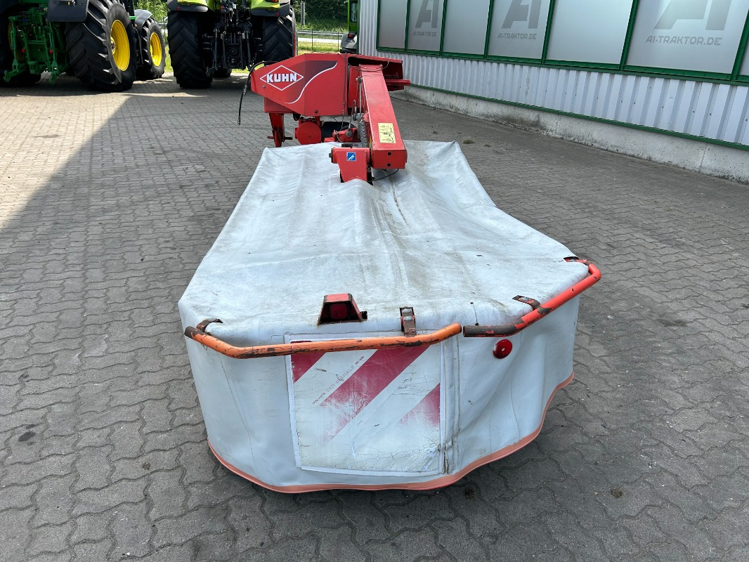 Kuhn GMD 702 GII - Mähwerk: das Bild 2 Kuhn GMD 702 GII - Mähwerk: das Bild 2