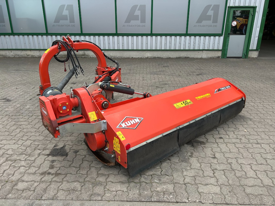 Kuhn TBES 262 - Schlegelmäher: das Bild 4 Kuhn TBES 262 - Schlegelmäher: das Bild 4