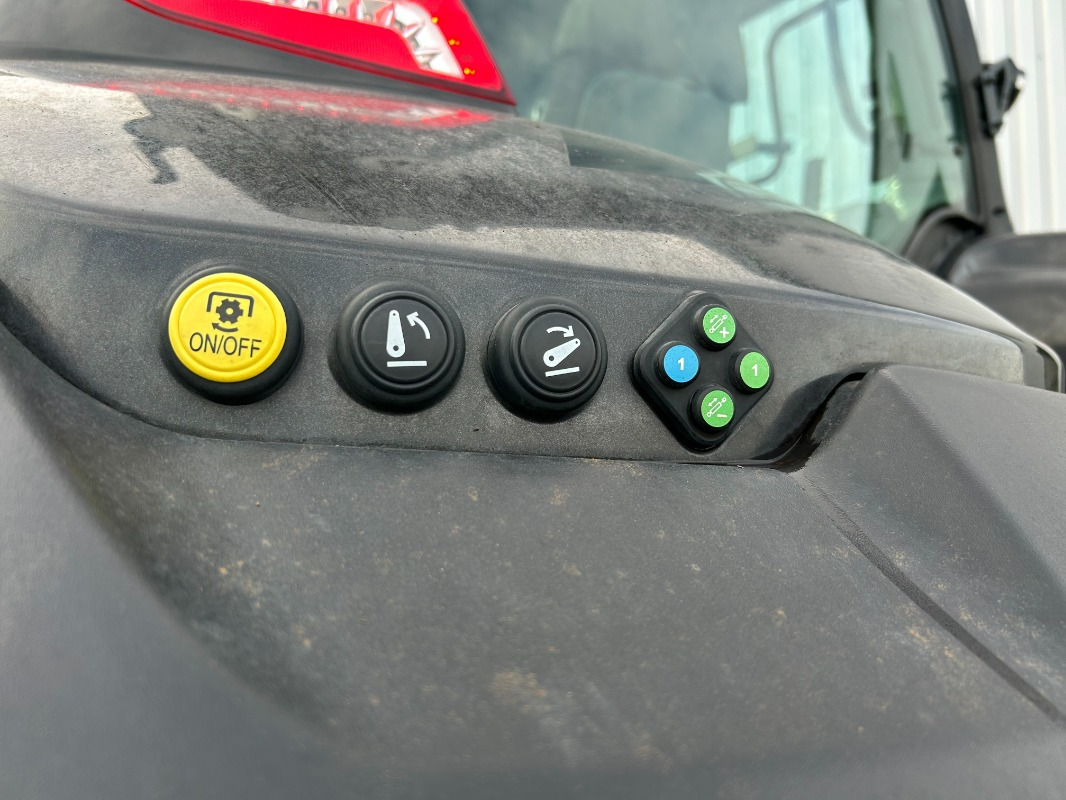 Traktor Valtra T195: das Bild 6