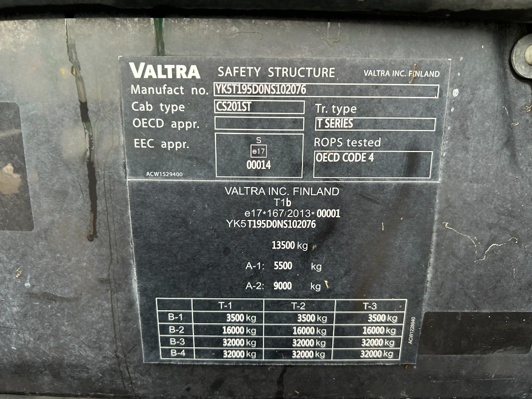 Traktor Valtra T195: das Bild 21