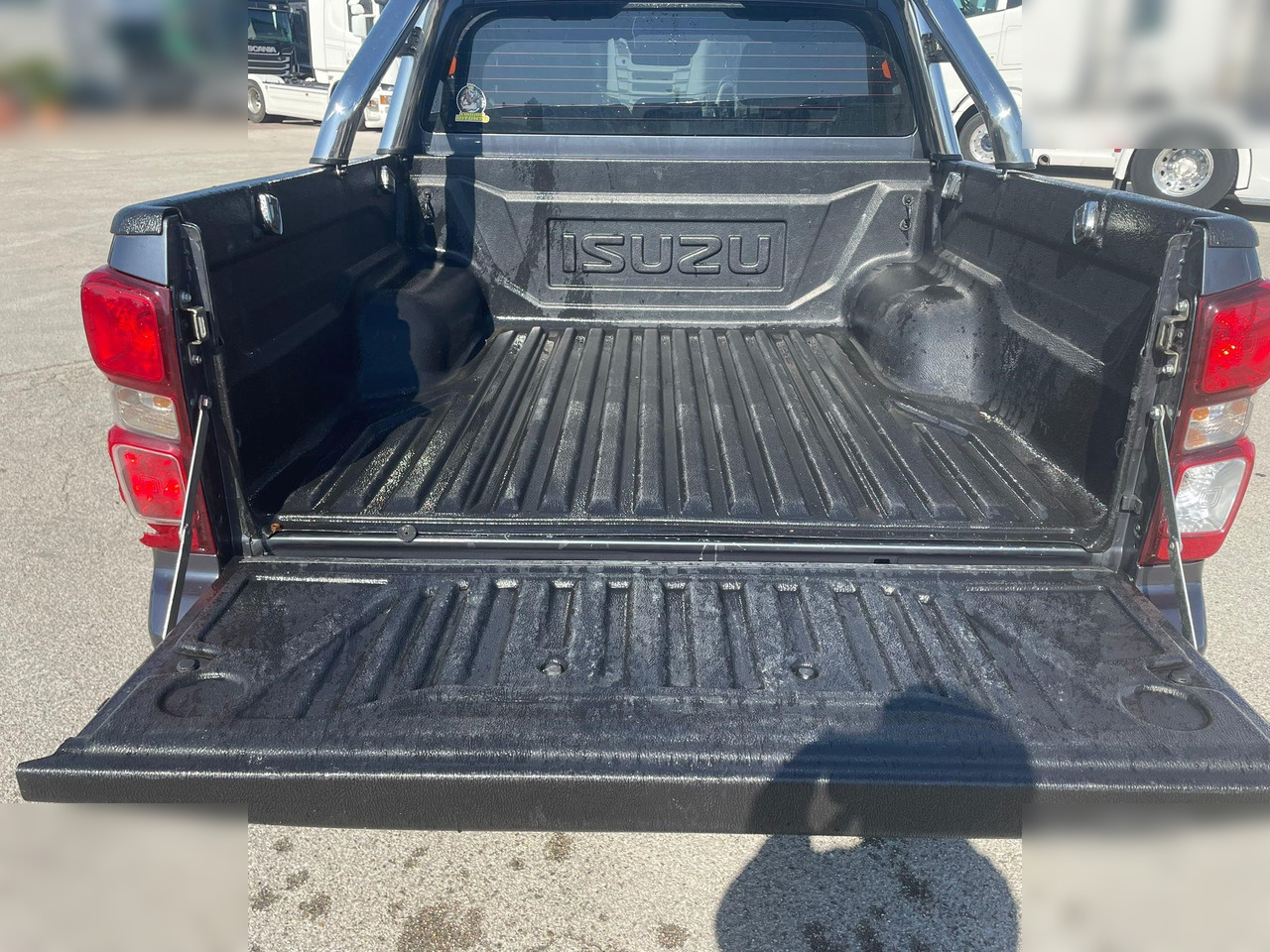 ISUZU D-MAX - Pick-up: das Bild 4 ISUZU D-MAX - Pick-up: das Bild 4