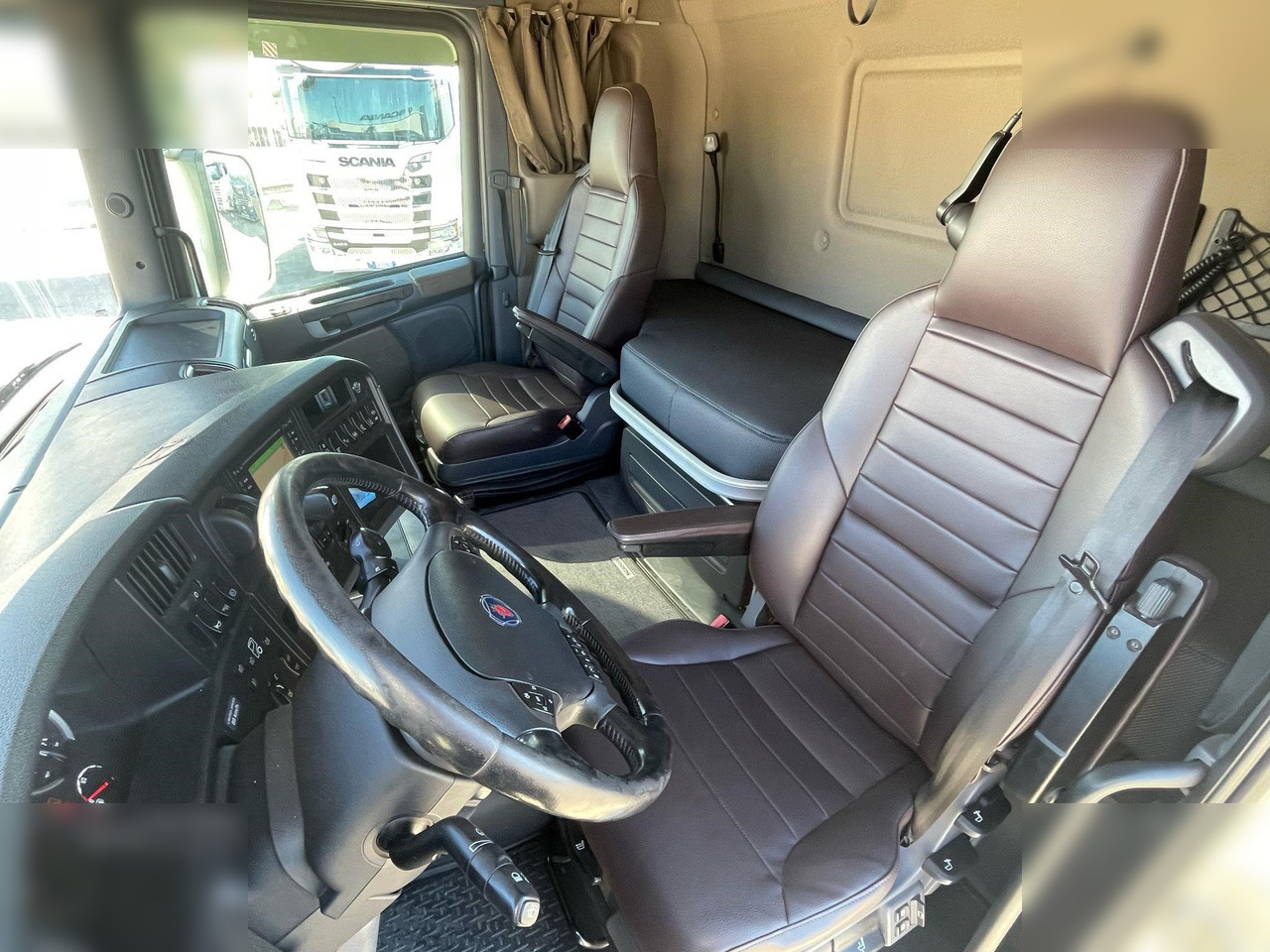 SCANIA R580 - Fahrgestell LKW: das Bild 5 SCANIA R580 - Fahrgestell LKW: das Bild 5