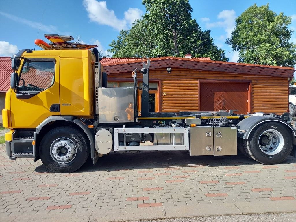 Volvo FE 280, 4x2, HOOKLIFT - Abrollkipper: das Bild 2 Volvo FE 280, 4x2, HOOKLIFT - Abrollkipper: das Bild 2