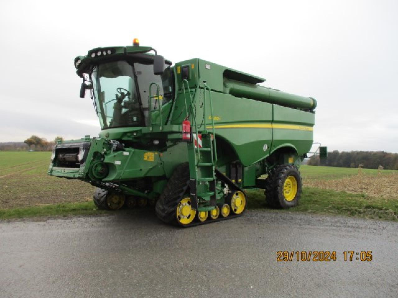 John Deere s680I - Mähdrescher: das Bild 3 John Deere s680I - Mähdrescher: das Bild 3