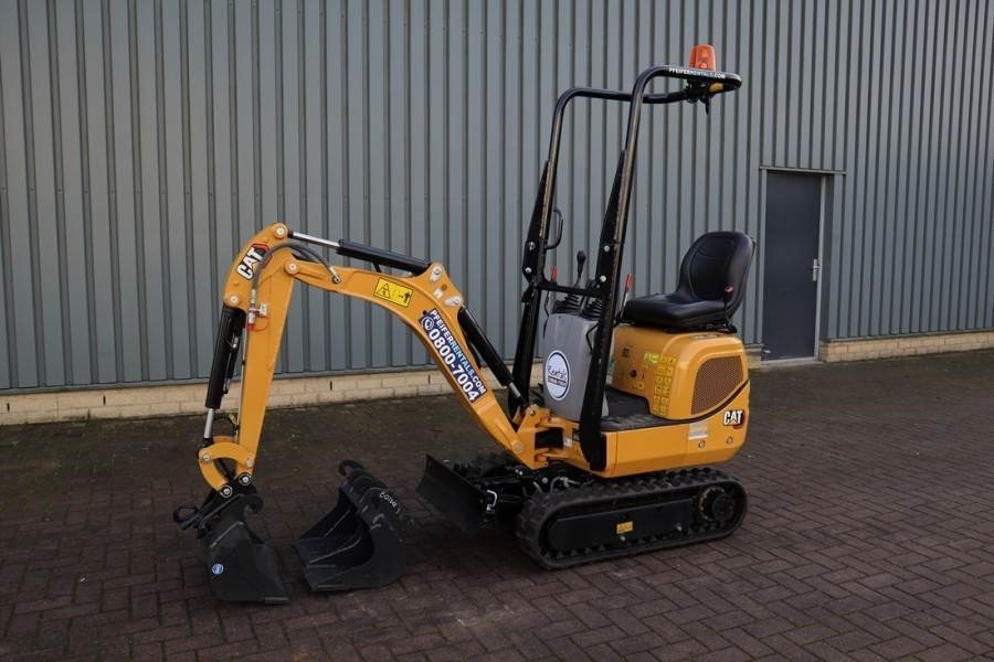 Minibagger CAT 300.9D Valid inspection, *Guarantee! Hydr Quickcou: das Bild 7