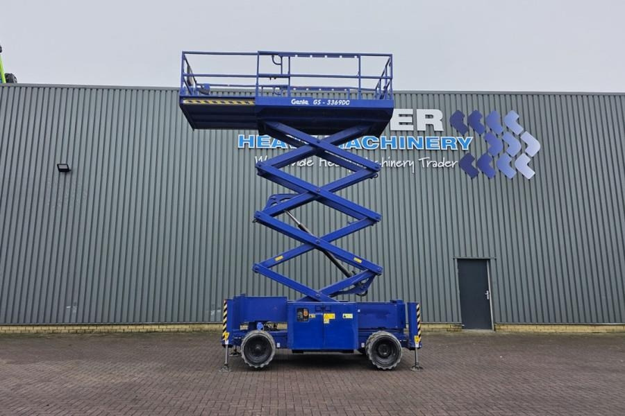 Genie GS3369DC Electric, 11.9m Working Height, 454kg Cap - Scherenbühne: das Bild 3 Genie GS3369DC Electric, 11.9m Working Height, 454kg Cap - Scherenbühne: das Bild 3
