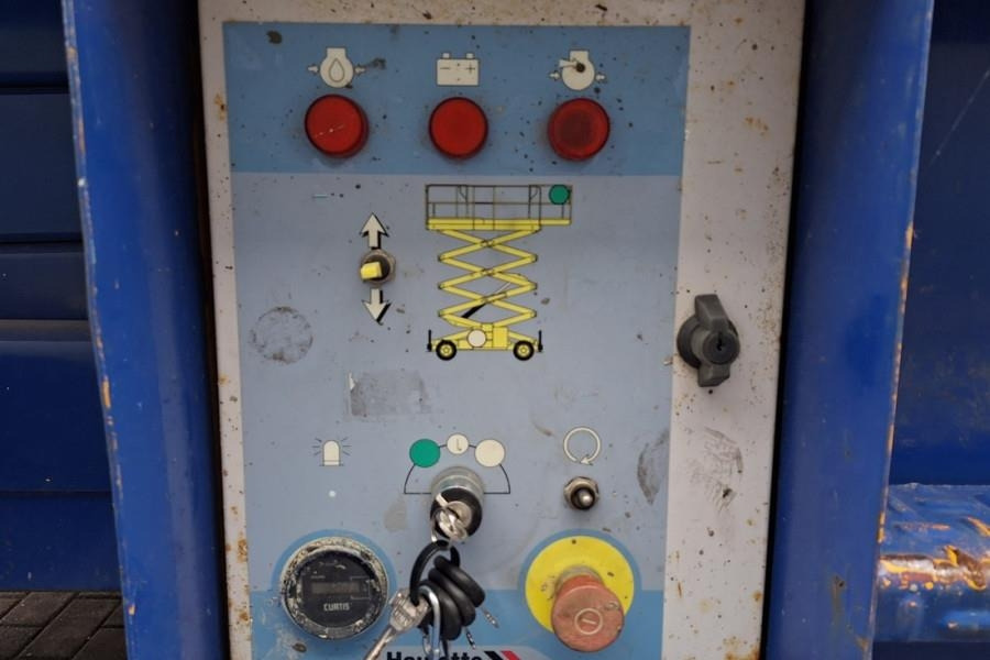 Haulotte H12SX Diesel, 4x4 Drive, 12m Working Height, 700kg - Scherenbühne: das Bild 4 Haulotte H12SX Diesel, 4x4 Drive, 12m Working Height, 700kg - Scherenbühne: das Bild 4