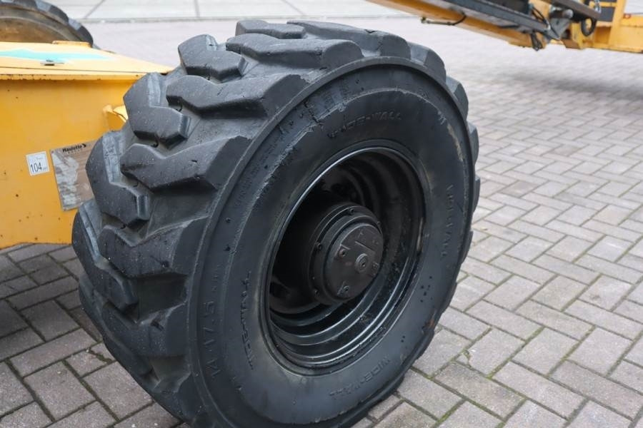 Haulotte H14TX Diesel, 4x4 Drive, 14,07m Working Height, 10 - Teleskopbühne: das Bild 2 Haulotte H14TX Diesel, 4x4 Drive, 14,07m Working Height, 10 - Teleskopbühne: das Bild 2