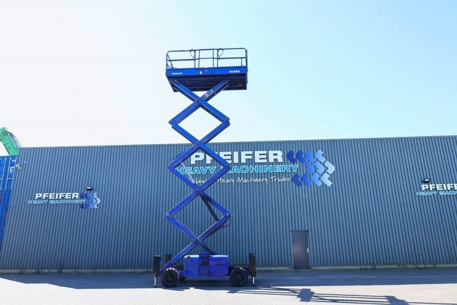 Haulotte H15SX Diesel, 4x4 Drive 15 Working Height, 500kg C - Scherenbühne: das Bild 3 Haulotte H15SX Diesel, 4x4 Drive 15 Working Height, 500kg C - Scherenbühne: das Bild 3