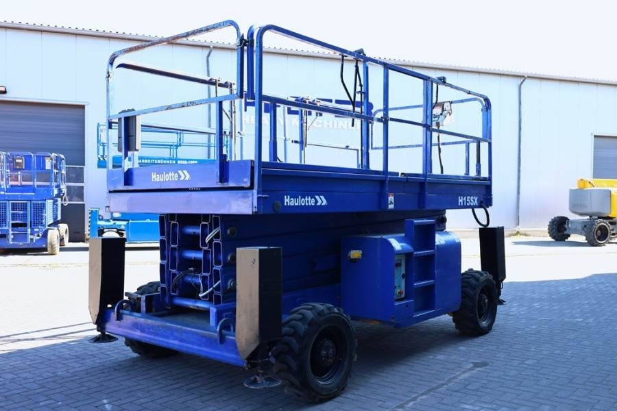 Haulotte H15SX Diesel, 4x4 Drive 15 Working Height, 500kg C - Scherenbühne: das Bild 2 Haulotte H15SX Diesel, 4x4 Drive 15 Working Height, 500kg C - Scherenbühne: das Bild 2