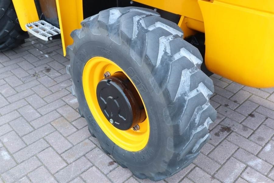 JCB 940-4 T4 Valid inspection, *Guarantee! Diesel, 4x4 - Geländestapler: das Bild 2 JCB 940-4 T4 Valid inspection, *Guarantee! Diesel, 4x4 - Geländestapler: das Bild 2