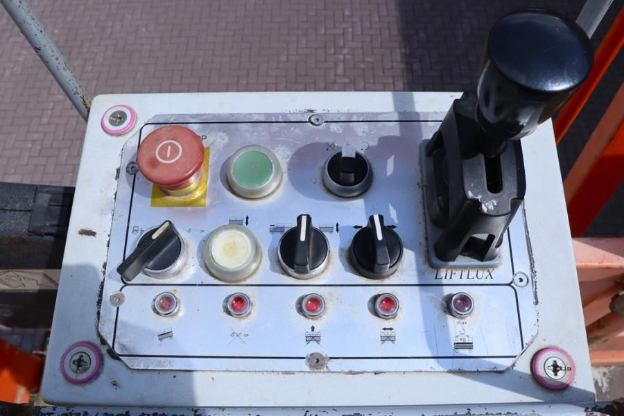 JLG SL320-30 Diesel, 4x4 Drive, 34m Working Height, 14 - Scherenbühne: das Bild 4 JLG SL320-30 Diesel, 4x4 Drive, 34m Working Height, 14 - Scherenbühne: das Bild 4