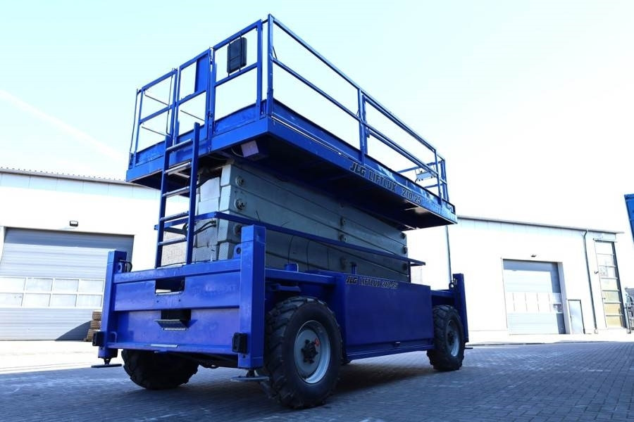 Liftlux SL210-25D4WDS/P Diesel, Hydraulic Deck Extension, - Scherenbühne: das Bild 2 Liftlux SL210-25D4WDS/P Diesel, Hydraulic Deck Extension, - Scherenbühne: das Bild 2