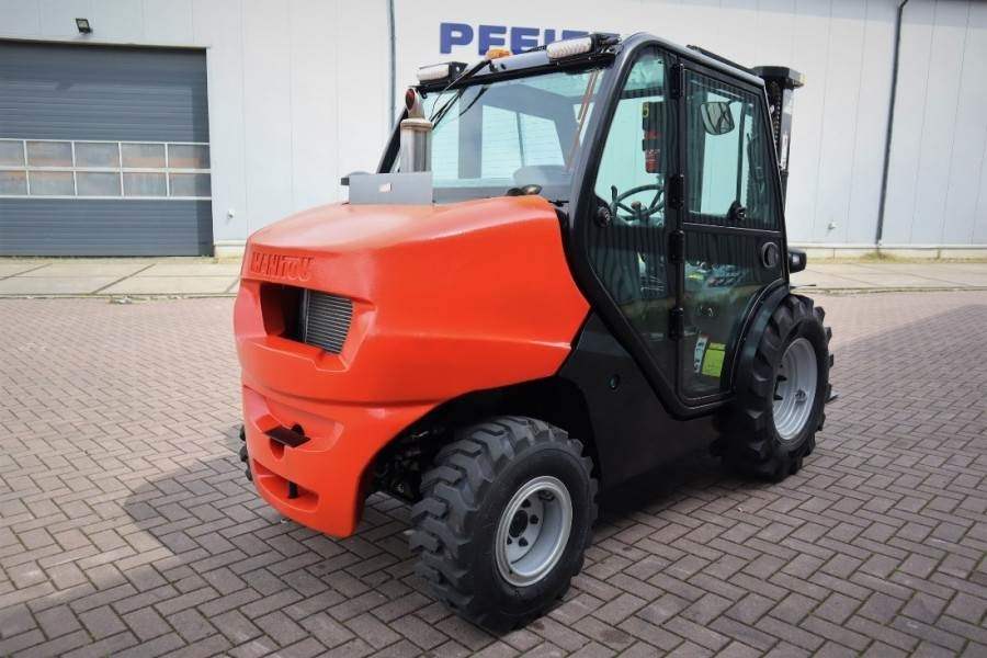 Manitou MC25-4 Valid Inspection, *Guarantee, Diesel, 4x4 D - Geländestapler: das Bild 3 Manitou MC25-4 Valid Inspection, *Guarantee, Diesel, 4x4 D - Geländestapler: das Bild 3