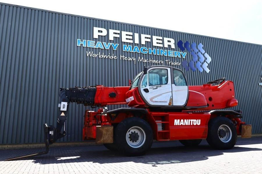 Manitou MRT3050 PRIVILEGE Diesel, 4x4 Drive And 4-Wheel St - Teleskoplader: das Bild 1 Manitou MRT3050 PRIVILEGE Diesel, 4x4 Drive And 4-Wheel St - Teleskoplader: das Bild 1