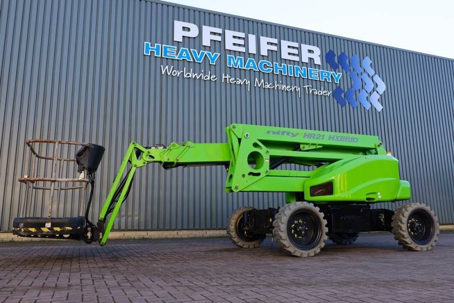 Niftylift HR21 HYBRIDE 4x4 MK2 Hybride, 4x4 Drive, 21m Worki - Gelenkarmbühne: das Bild 1 Niftylift HR21 HYBRIDE 4x4 MK2 Hybride, 4x4 Drive, 21m Worki - Gelenkarmbühne: das Bild 1