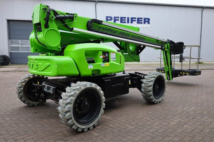 Niftylift HR21 HYBRIDE 4x4 MK2 Hybride, 4x4 Drive, 21m Worki - Gelenkarmbühne: das Bild 2 Niftylift HR21 HYBRIDE 4x4 MK2 Hybride, 4x4 Drive, 21m Worki - Gelenkarmbühne: das Bild 2