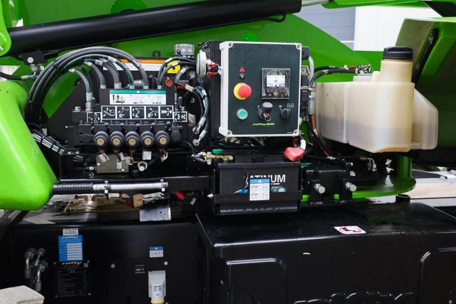 Niftylift HR21 HYBRIDE 4x4 MK2 Hybride, 4x4 Drive, 21m Worki - Gelenkarmbühne: das Bild 5 Niftylift HR21 HYBRIDE 4x4 MK2 Hybride, 4x4 Drive, 21m Worki - Gelenkarmbühne: das Bild 5