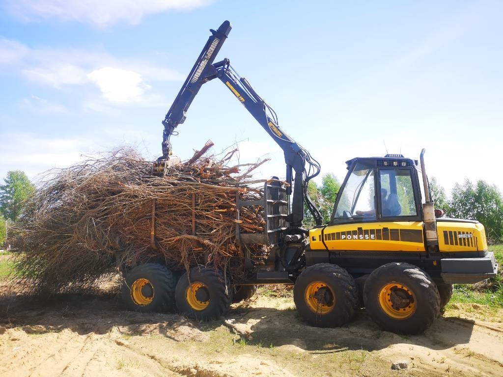 Ponsse Wisent 8W - Forwarder: das Bild 2 Ponsse Wisent 8W - Forwarder: das Bild 2