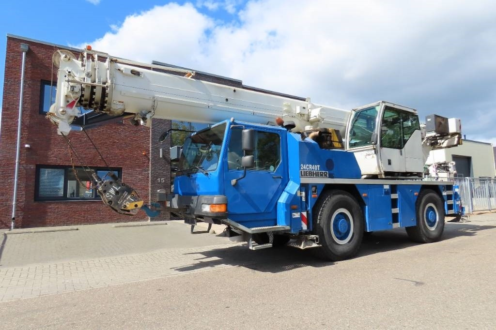 Liebherr LTM 1040-2.1 - All-Terrain Kran: das Bild 1 Liebherr LTM 1040-2.1 - All-Terrain Kran: das Bild 1