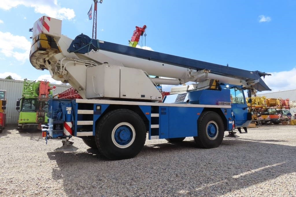 Liebherr LTM 1040-2.1 - All-Terrain Kran: das Bild 3 Liebherr LTM 1040-2.1 - All-Terrain Kran: das Bild 3