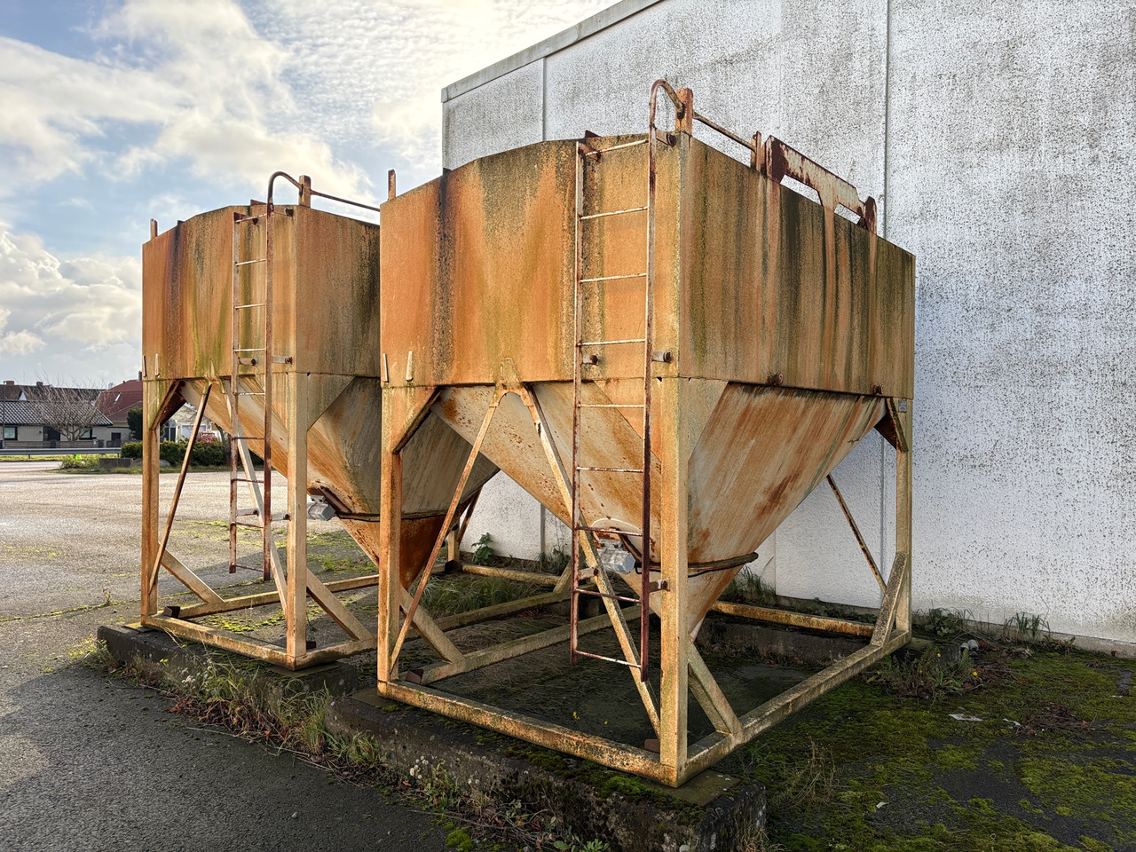 AHLM TB10-S - Baugeräte: das Bild 1 AHLM TB10-S - Baugeräte: das Bild 1