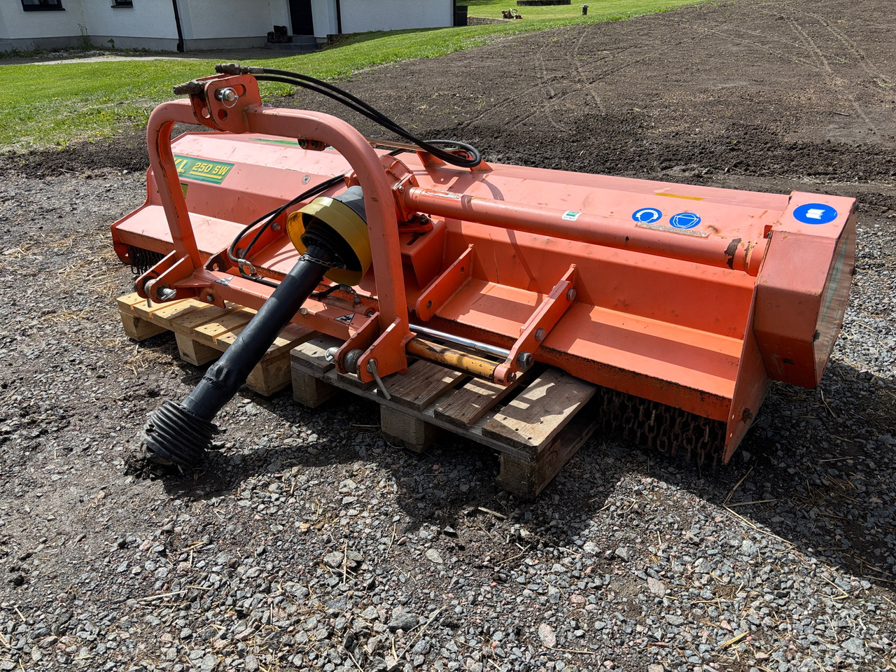 Agrimaster KL 250 SW S - Schlegelmäher/ Mulcher: das Bild 1 Agrimaster KL 250 SW S - Schlegelmäher/ Mulcher: das Bild 1