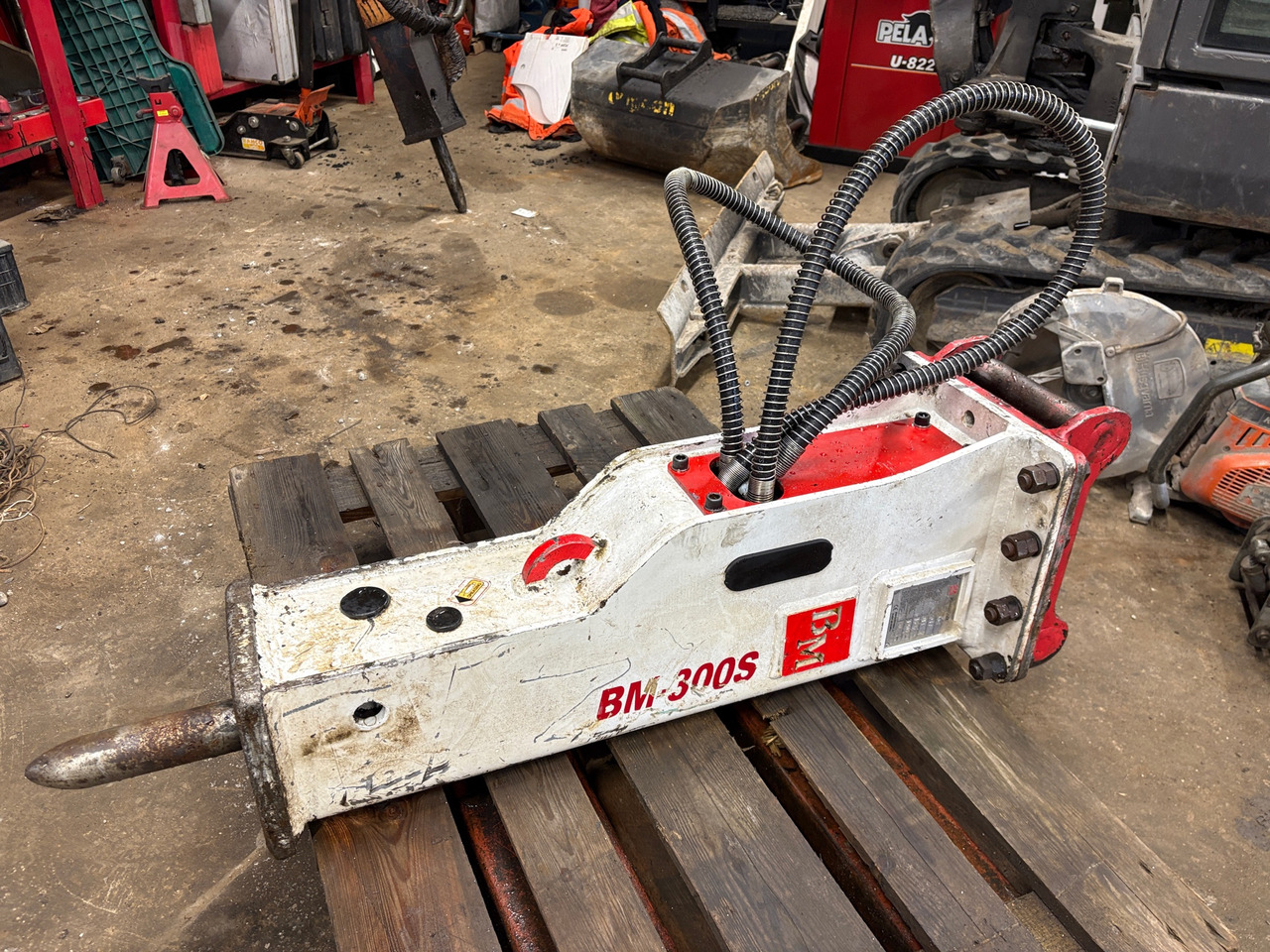 BM BM-300S - Baugeräte: das Bild 1 BM BM-300S - Baugeräte: das Bild 1