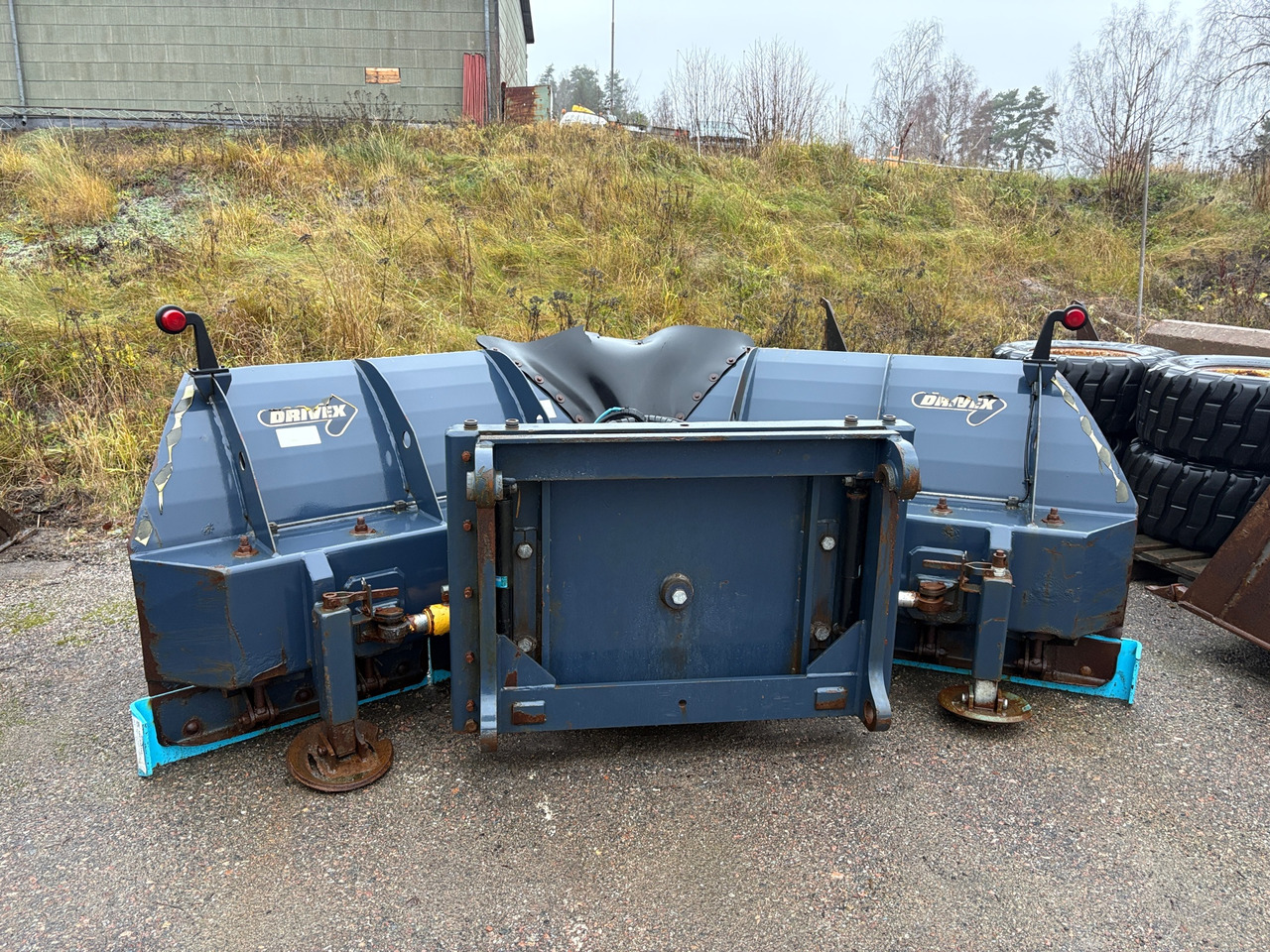 Drivex VP 32 BM - Schneepflug: das Bild 1 Drivex VP 32 BM - Schneepflug: das Bild 1