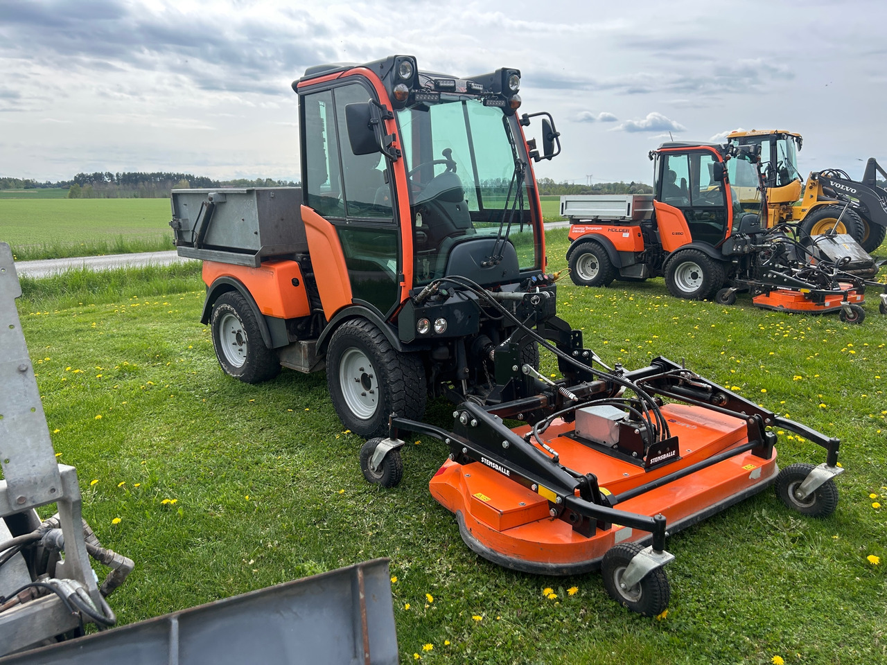 Holder C250 - Kommunal-/ Sonderfahrzeug: das Bild 1 Holder C250 - Kommunal-/ Sonderfahrzeug: das Bild 1