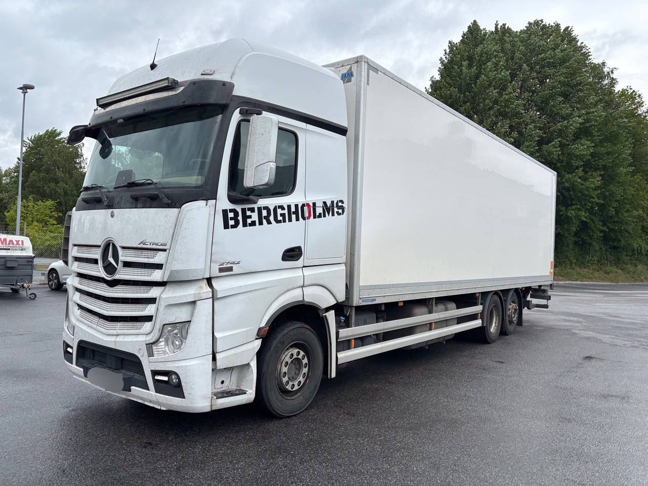 Mercedes-Benz Actros - Koffer LKW: das Bild 1 Mercedes-Benz Actros - Koffer LKW: das Bild 1