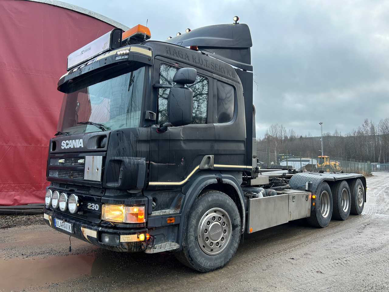 Scania 94D - Abrollkipper: das Bild 1 Scania 94D - Abrollkipper: das Bild 1