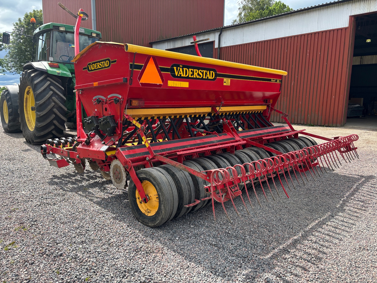Väderstad Rapid 400c - Sätechnik: das Bild 1 Väderstad Rapid 400c - Sätechnik: das Bild 1