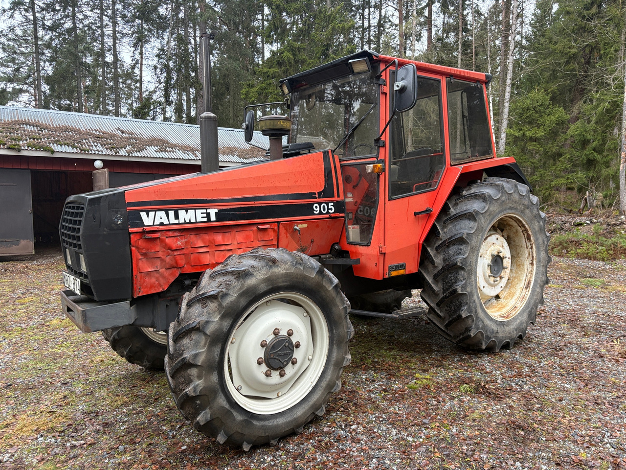 Valmet 905 - Traktor: das Bild 1 Valmet 905 - Traktor: das Bild 1