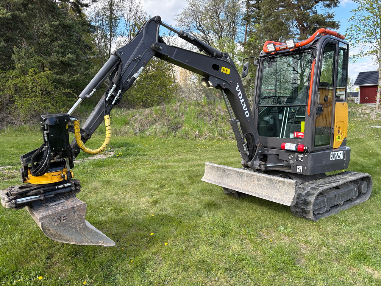 Volvo ECR25D - Bagger: das Bild 1 Volvo ECR25D - Bagger: das Bild 1