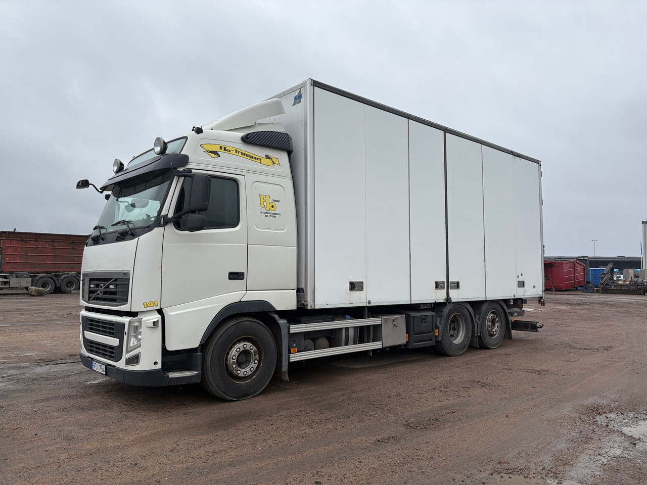 Volvo FH 6x2 - Koffer LKW: das Bild 1 Volvo FH 6x2 - Koffer LKW: das Bild 1