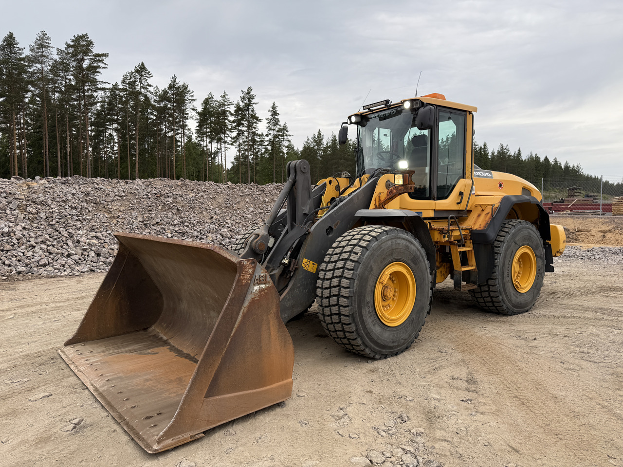 Volvo L120G - Radlader: das Bild 1 Volvo L120G - Radlader: das Bild 1