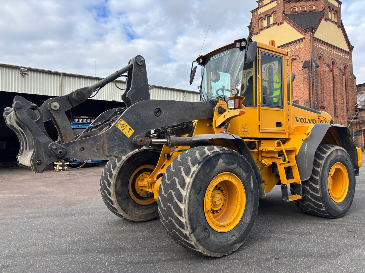 Volvo L90E - Radlader: das Bild 1 Volvo L90E - Radlader: das Bild 1
