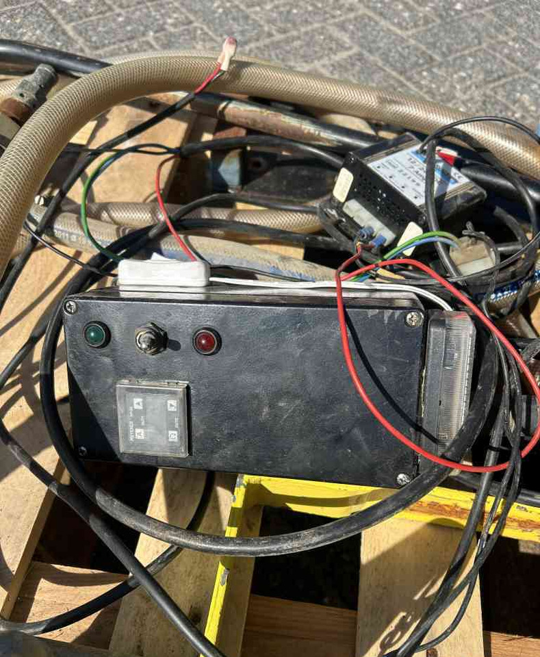 Michelin 1050/50x32 en 750/50x26 luchtdrukwissel set - Felgen und Reifen für Landmaschine: das Bild 5 Michelin 1050/50x32 en 750/50x26 luchtdrukwissel set - Felgen und Reifen für Landmaschine: das Bild 5