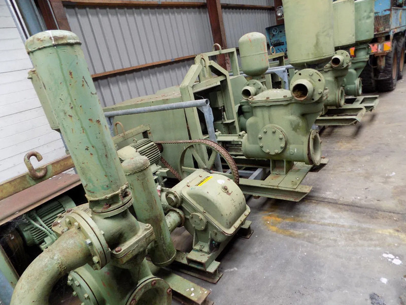 Wasserpumpe Diversen VAS FIREPUMP FORD MOTOR 90 M3 EN 8 BAR: das Bild 16